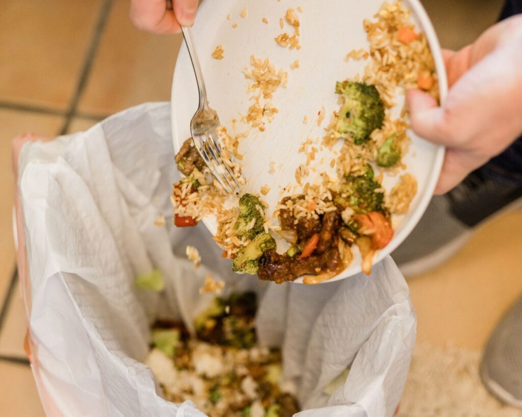 Odpady poprodukcyjne w gastronomii – jak z nimi postępować?